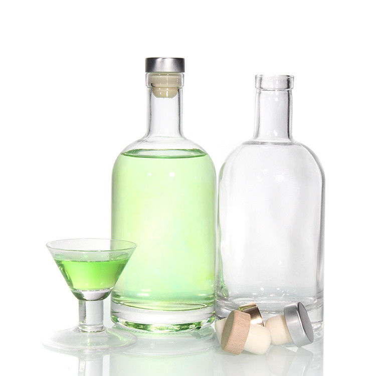 সস্তা দাম750ml ফ্লিন্ট গ্লাস মদ বোতল কাস্টম ককটেল হুইস্কি রুম জন্য মুদ্রিত