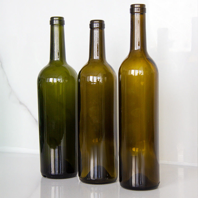 ওডিএম রঙিন গ্লাস ওয়াইন বোতল 500ml 700ml 750ml 1500ml