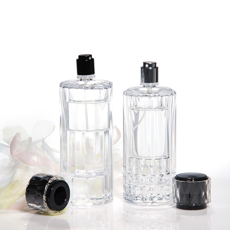কাস্টম লোগো ইলেগ্যান্স খোদাই করা সজ্জা খালি 50ML গ্লাস বোতল বিলাসবহুল সুগন্ধি বোতল