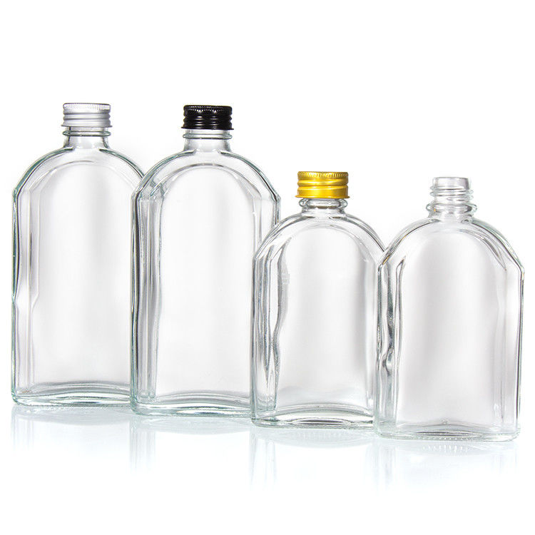 ব্যক্তিগতকৃত কাস্টম 350Ml 500Ml ফ্ল্যাট স্বচ্ছ মদ গ্লাস ফ্ল্যাট বোতল অ্যালুমিনিয়াম ঢাকনা সঙ্গে
